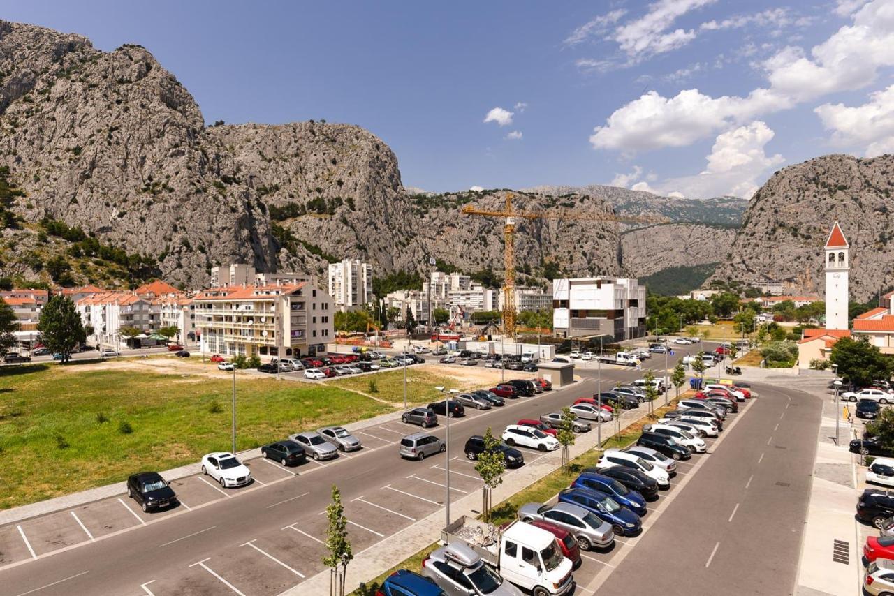 Green 'N Grey Omis Ngoại thất bức ảnh